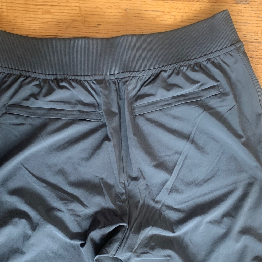 Stylish Olive Green Pants - Picture 5 of 5